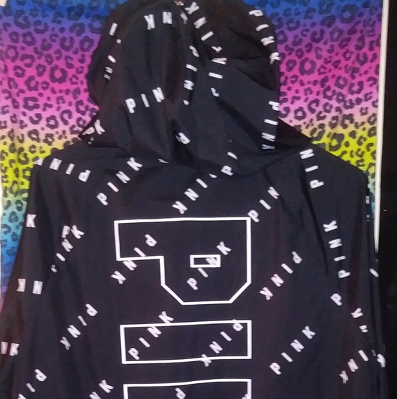 PINK Victoria's Secret Jackets & Blazers - VS Pink🖤Windbreaker